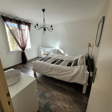 Appartement Indépendant Proche étang De L'olivier Istres
